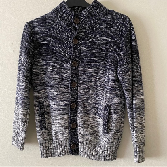 Gap Boy’s Button Down Cardigan 8-9 years. - Picture 3 of 5